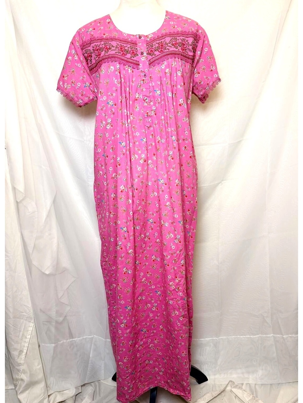 Marshal Nighties Embroidered Ditsy Floral Long Nightgown with Side Pocket